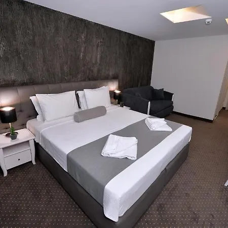 Alexandar Ii Hotel