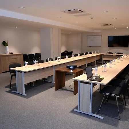 Alexandar Ii 4* Skopje