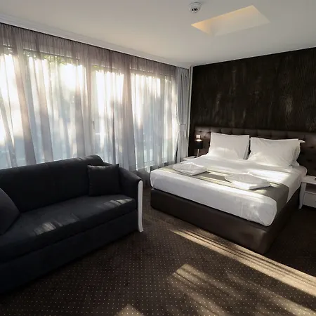 Alexandar Ii 4* Skopje