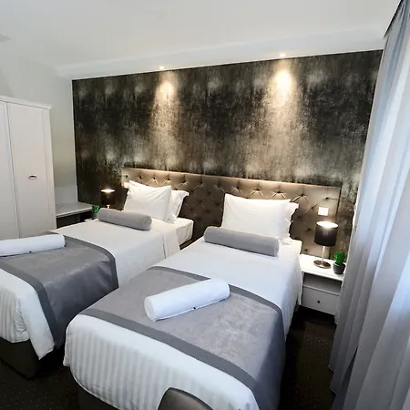 Alexandar Ii 4*
