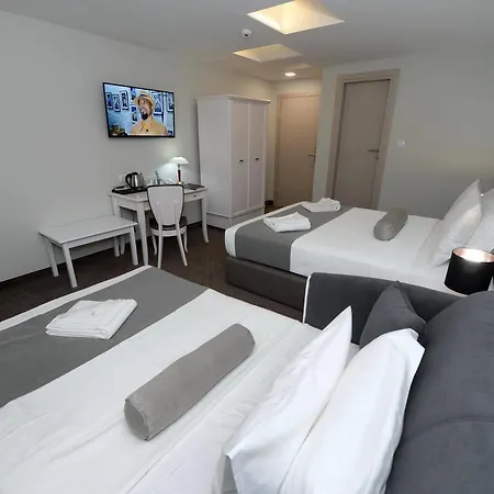 Hotel Alexandar Ii 4*